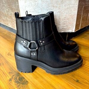 Sincerely Jules Black Moto Boots Sz 9